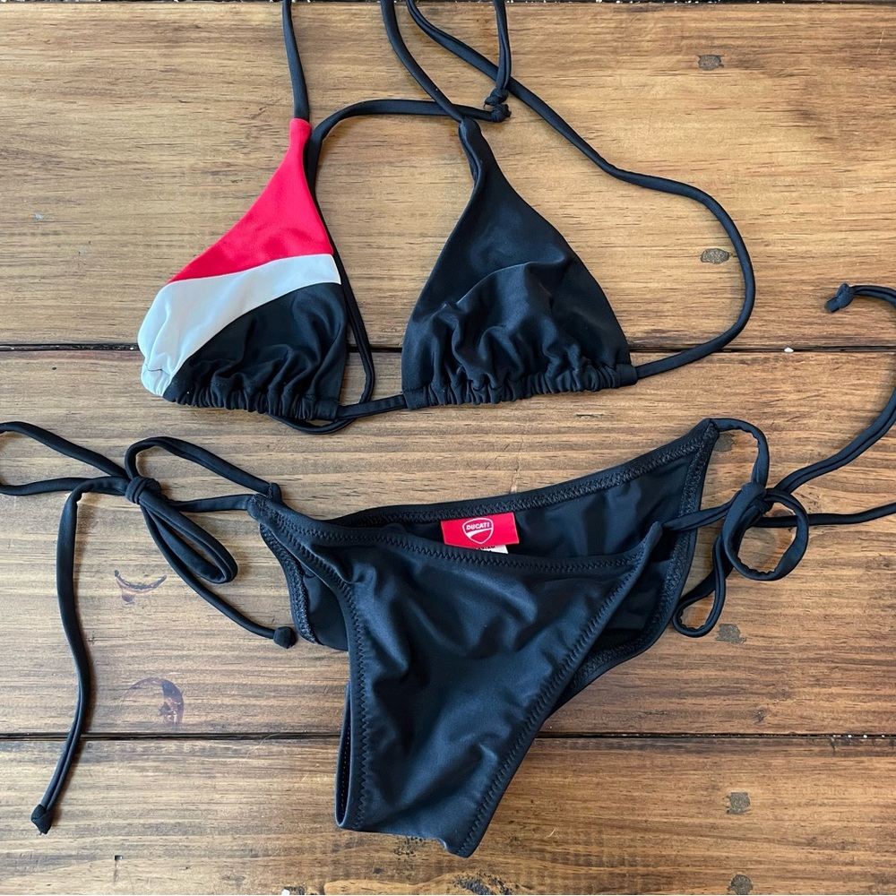 Ducati - Black Bikini